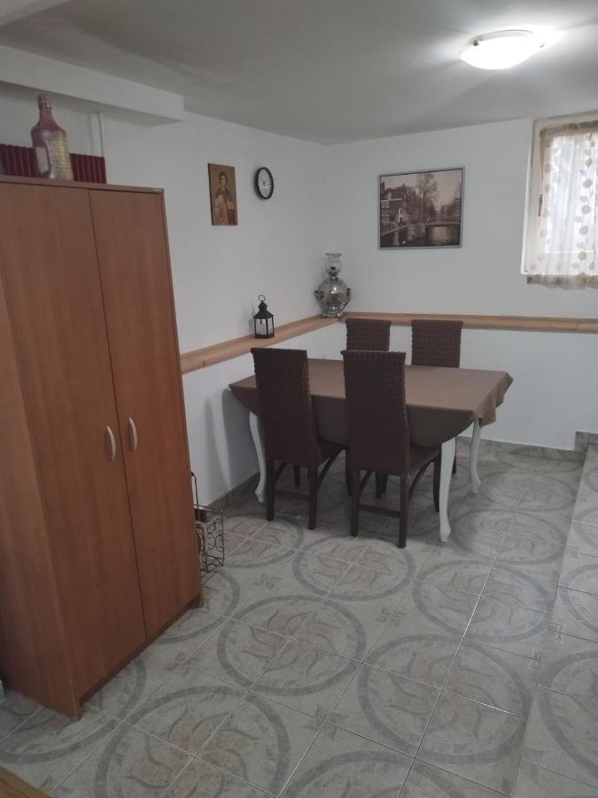 Goksi Apartment Суботица Екстериор снимка